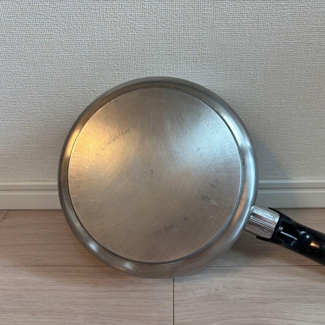 【美品】ロイヤルクイーン　2コート　小フライパン　IH対応