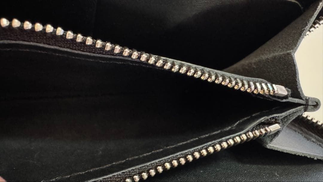 【日曜限定価格！】SINSIN バタール キャビアスキンレザー 黒 新進工房