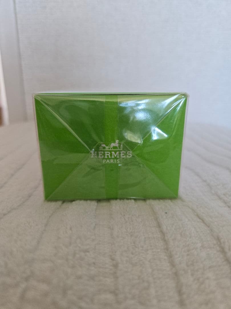 [HERMES] 　エルメス　屋根の上の庭　100ml SP (オードトワレ)