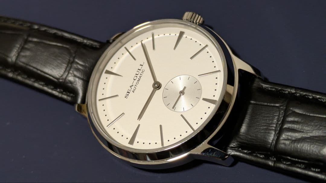 値引中！ SEAGULL 6075 ほぼ新品！自動巻 スモセコ サファイア！