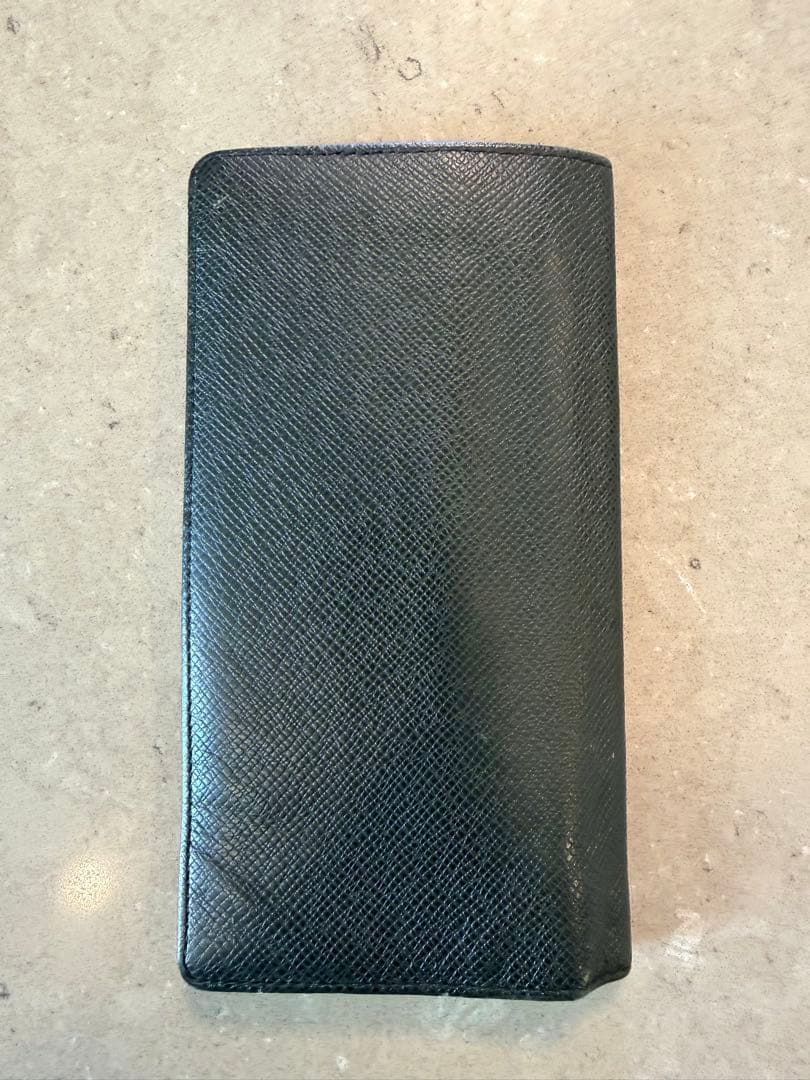 ルイヴィトン　タイガ　長財布