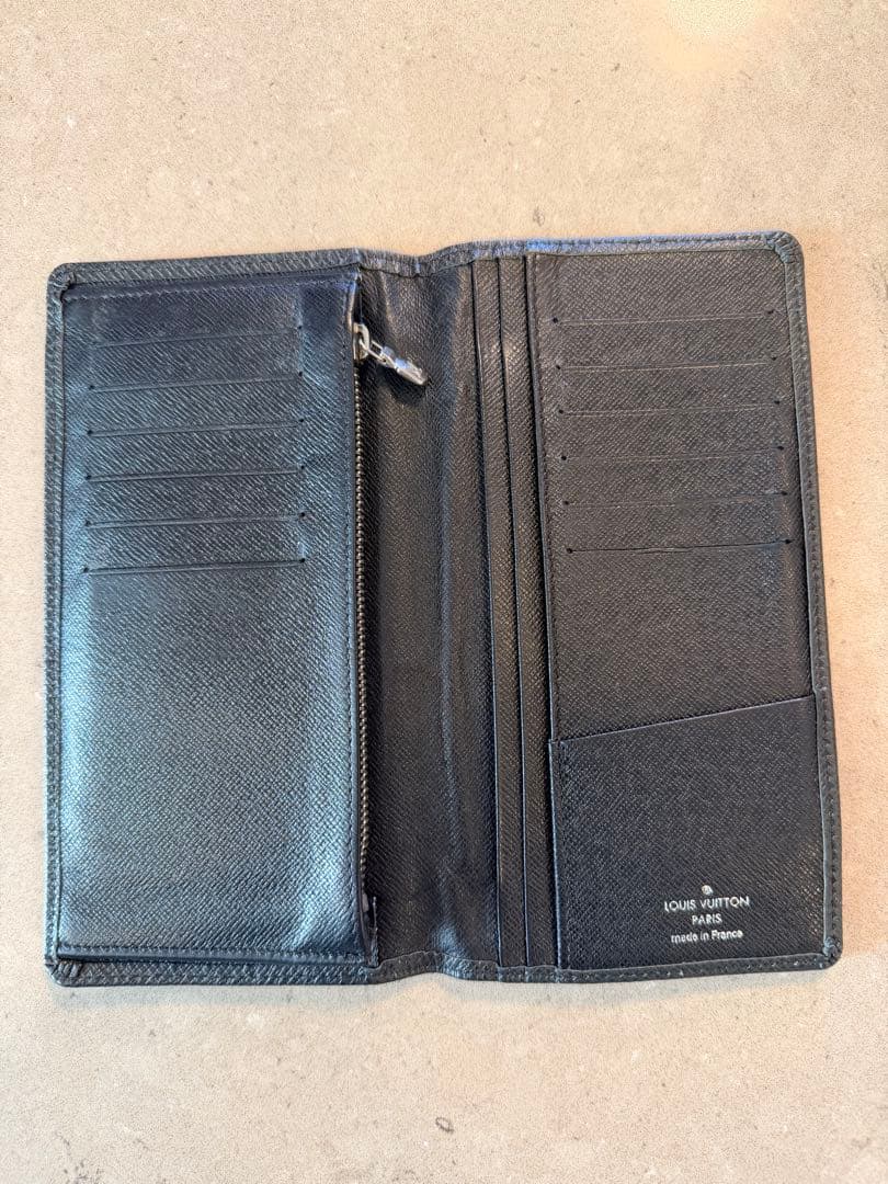 ルイヴィトン　タイガ　長財布