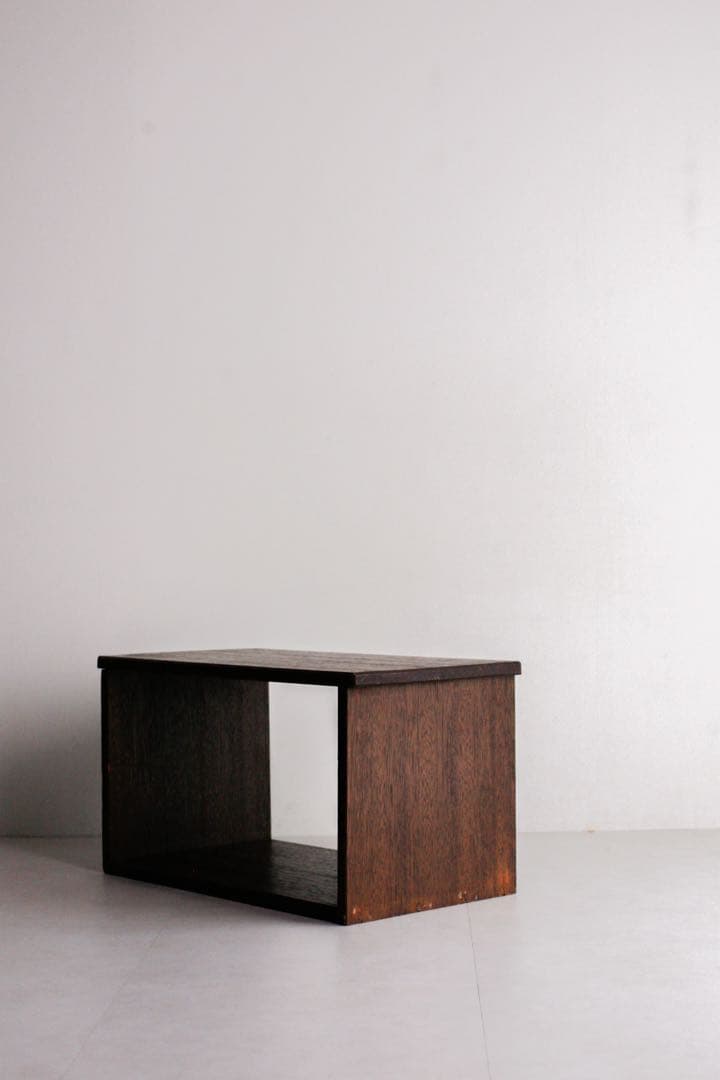 ラワン　無垢材 小物棚 飾り棚　花台　ディスプレイ　古家具　古道具 アンティーク