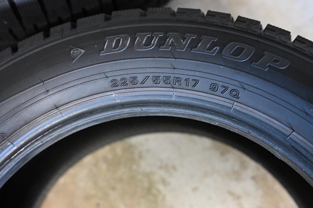 DUNLOP WINTER MAXX 225/55R17 スタッドレス