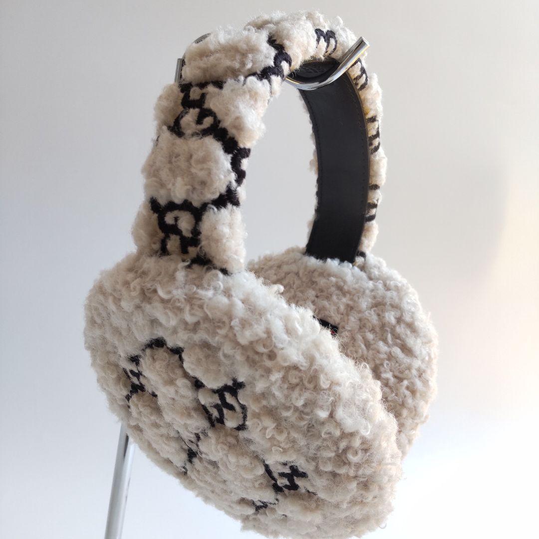 美品 グッチ GGロゴ刺繍 ボア×レザー イヤーマフ 耳当て 希少