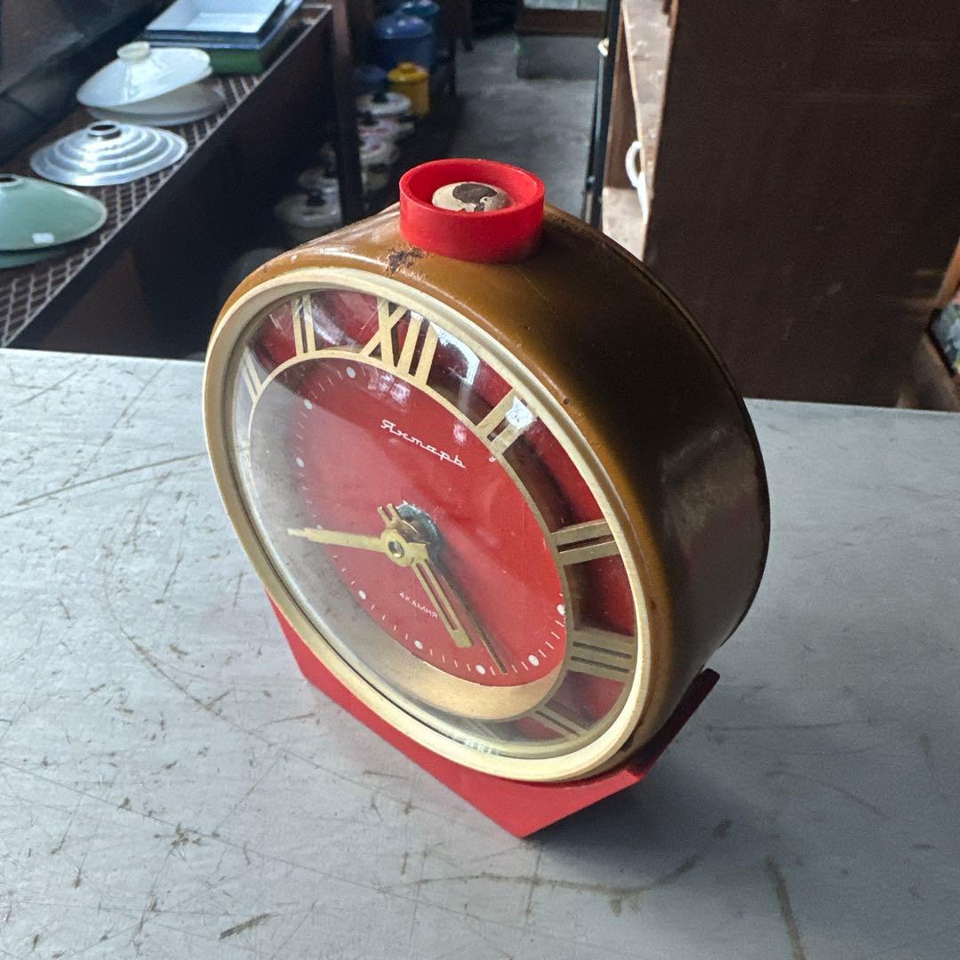 旧ソビエト　ゼンマイ置時計2個　ヴィンテージ実働品　レトロポップ　ペアウォッチ