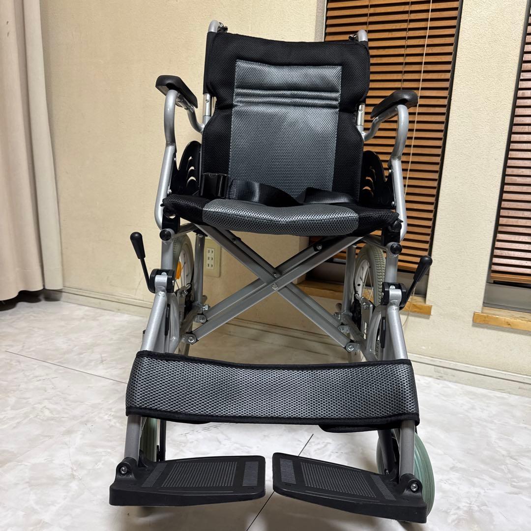 美品 ケアテックジャパン 介助式車椅子 ハピネスライト 介助式 コンパクト