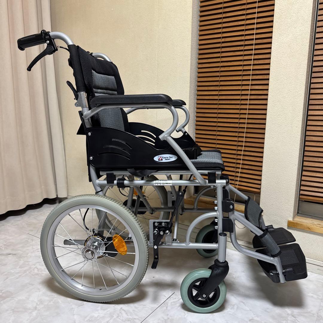 美品 ケアテックジャパン 介助式車椅子 ハピネスライト 介助式 コンパクト