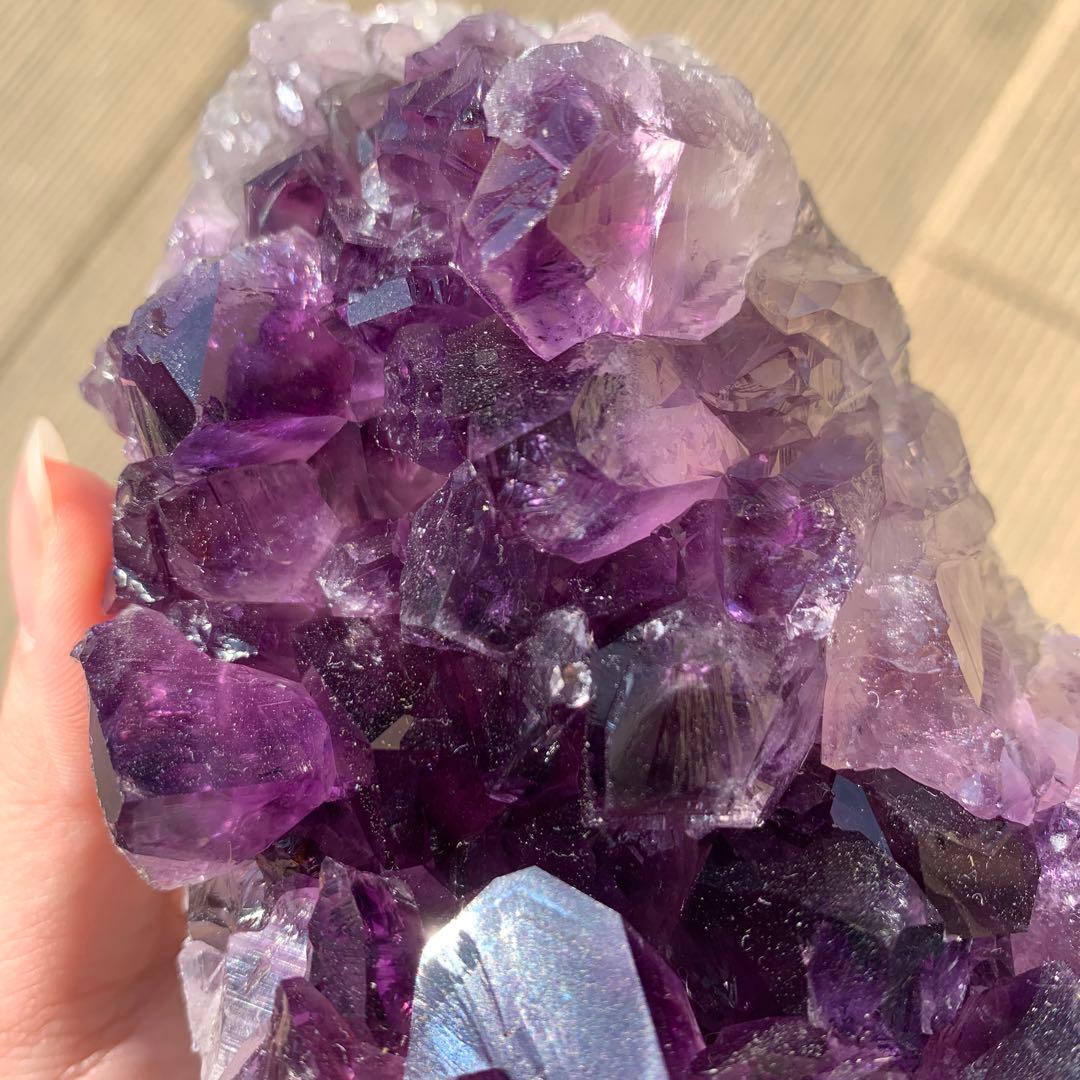 【♒映え映え・色が濃い♒】濃厚紫色 ウルグアイ産 高品質アメジスト 原石 天然石