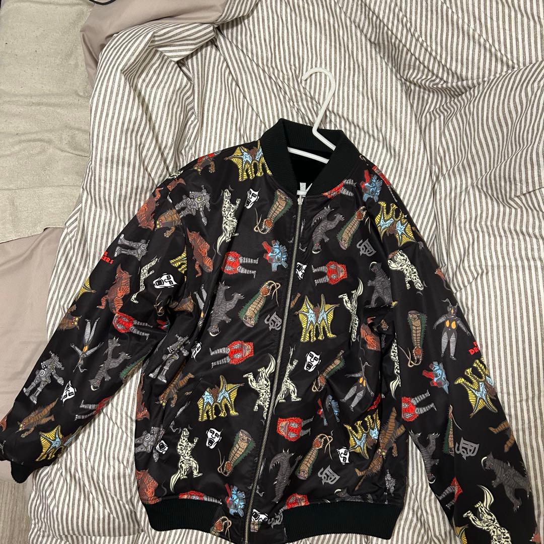 パンクドランカーズレッドキングスカジャン、 リバーシブル