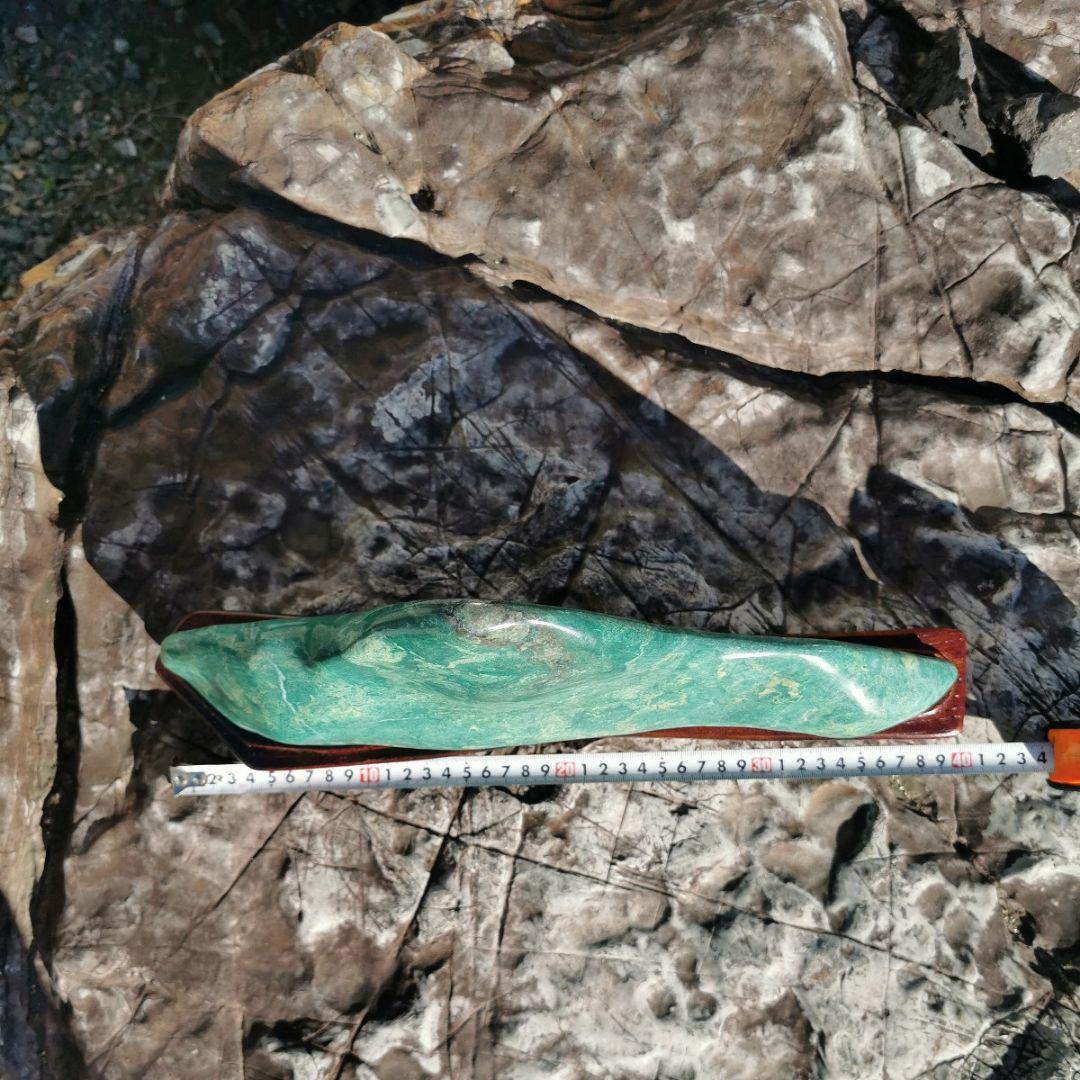 ナミビア　翡翠　3.8キロ　ヒスイ　鑑賞石　石　置物　オブジェ　インテリア