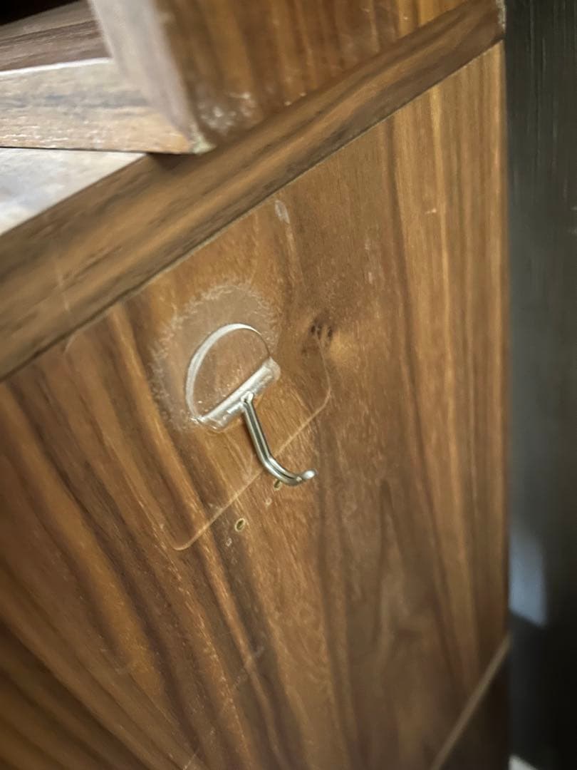 無印良品⭐︎ウォールナット⭐︎スタッキングシェルフ⭐︎壁につけられる家具⭐︎ピンあり