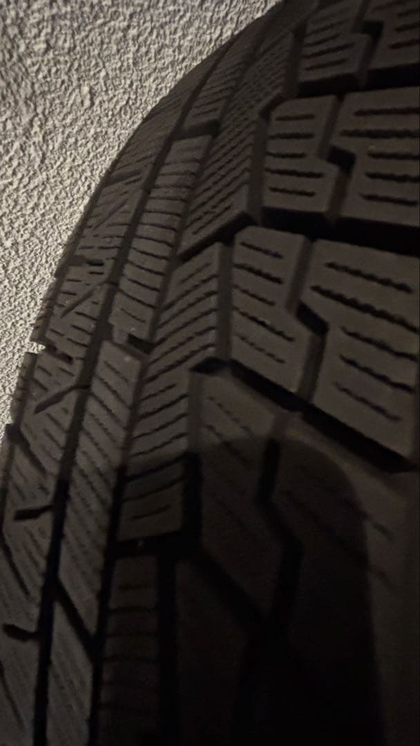 235/50R18 ヨコハマ　アイスガードIG70 2本セット　スタッドレス