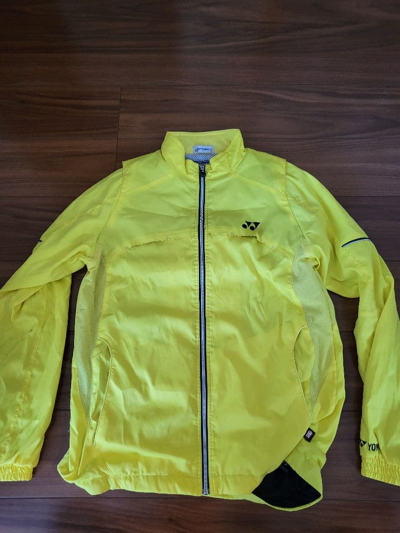 トナミ運輸　YONEX