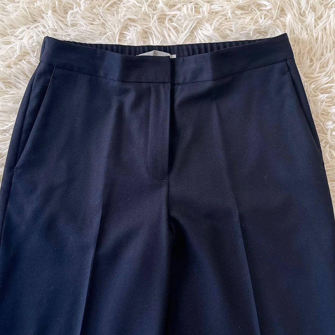 近年 セオリーリュクス✨ノーカラー パンツスーツ セットアップ 濃紺 40 38