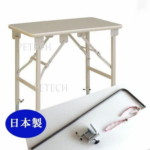 トリミングテーブル。ブランドはPETECHです。.