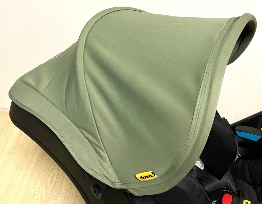送料無料 doona i ドゥーナi カーシート&ストローラー