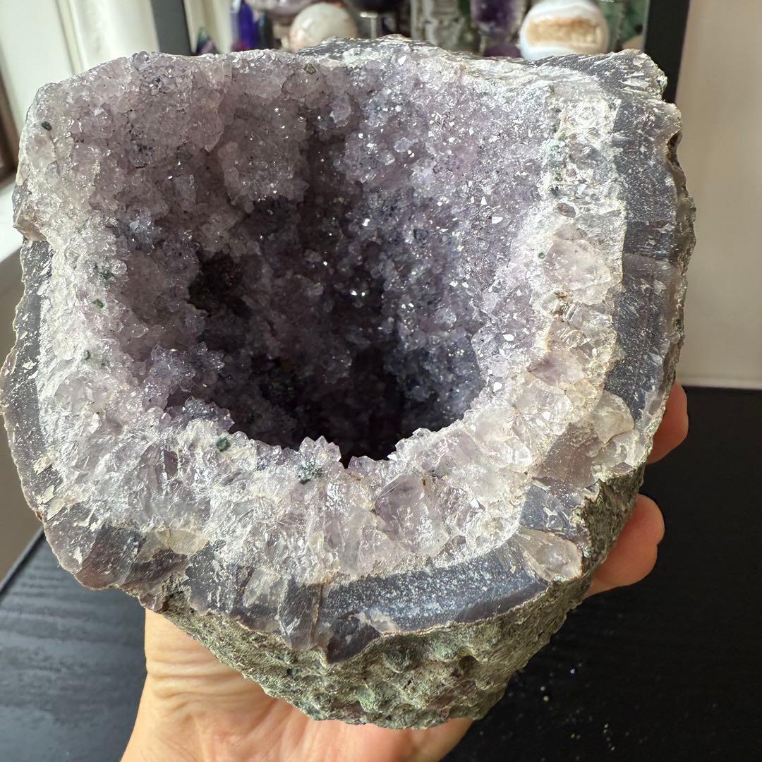 天然石アメジストのドーム　置物　鉱物NO.122403