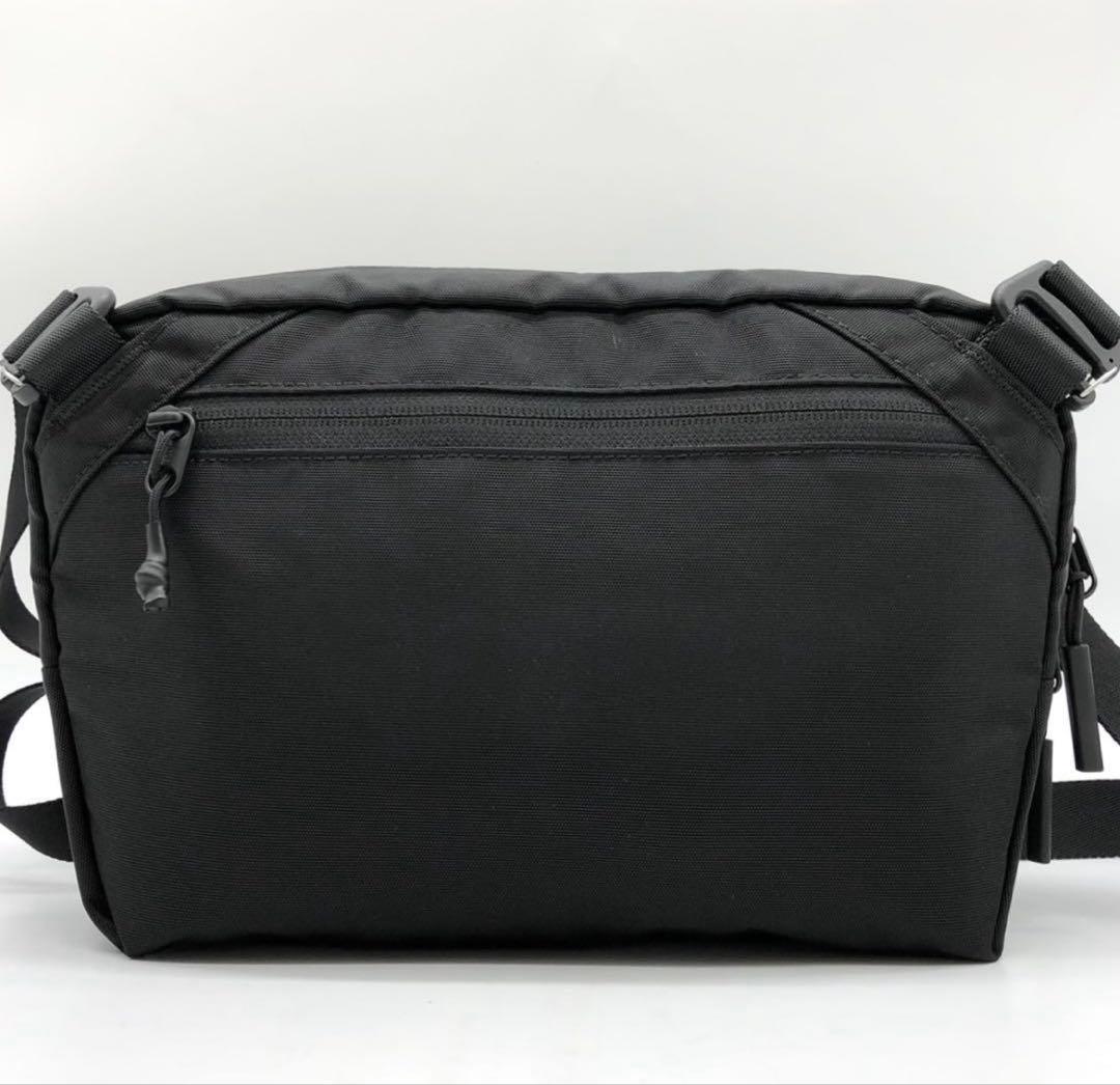 美品✨Aer エアー Pro Collection Pro Sling Bag