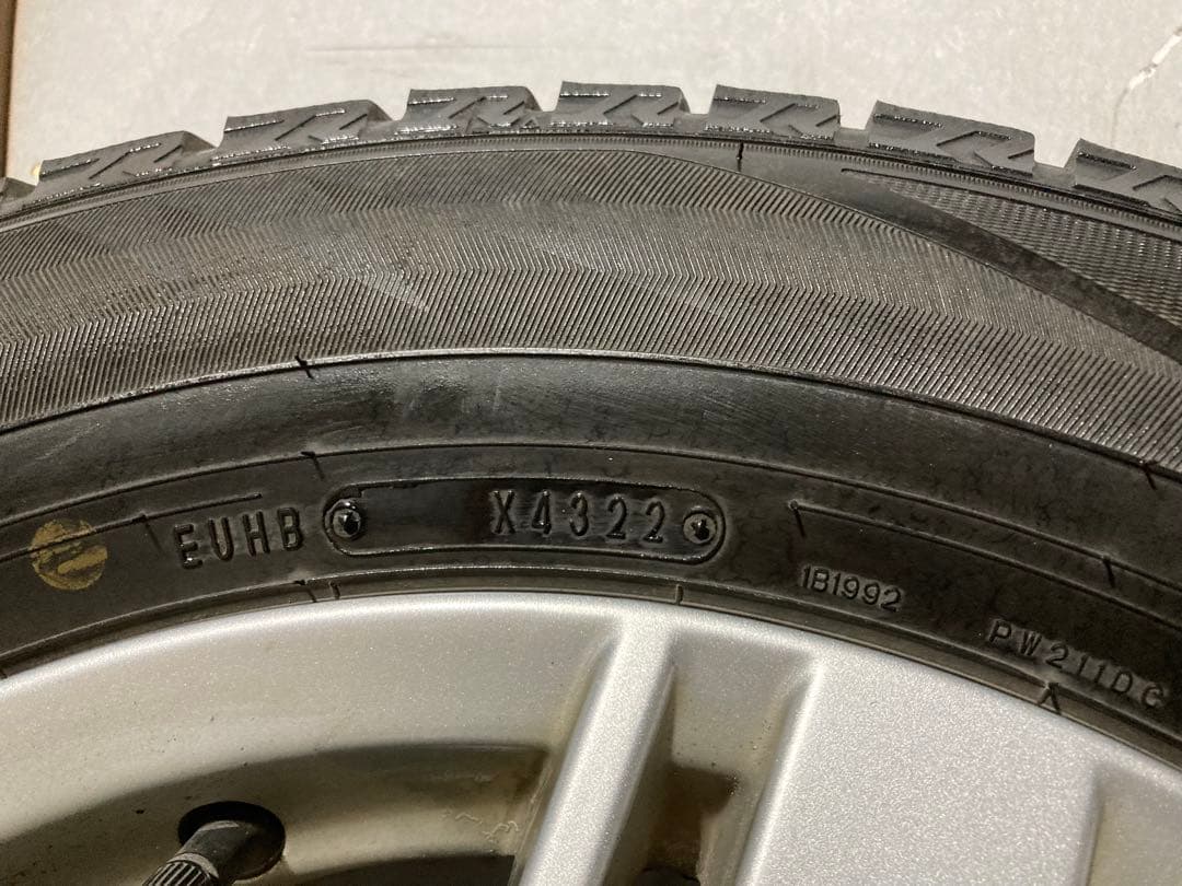 ユウキさん専用④2022年バリ山！マツダMPV純正　ウィンターマックス02