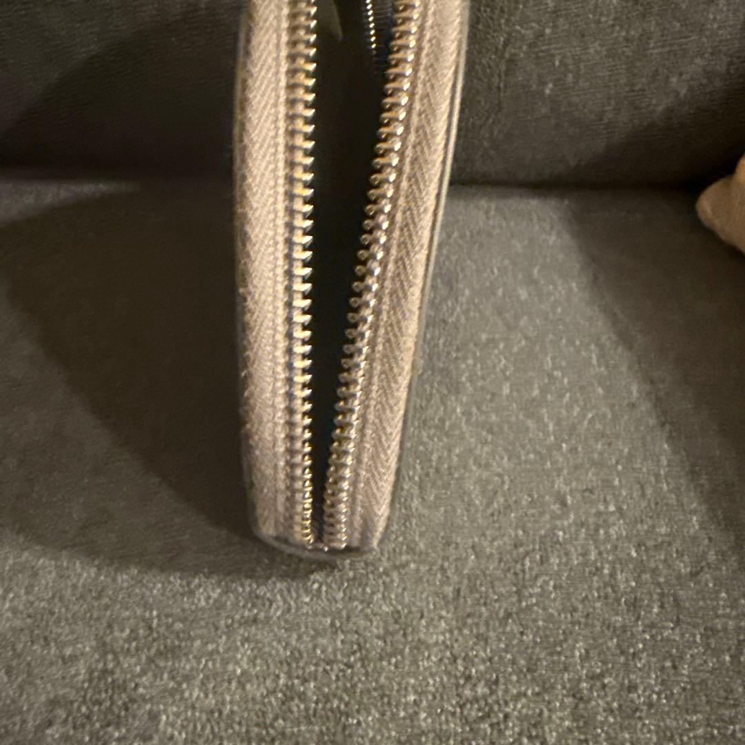 Maison Margiela ハーフムーンレザー ジップウォレット　シルバー