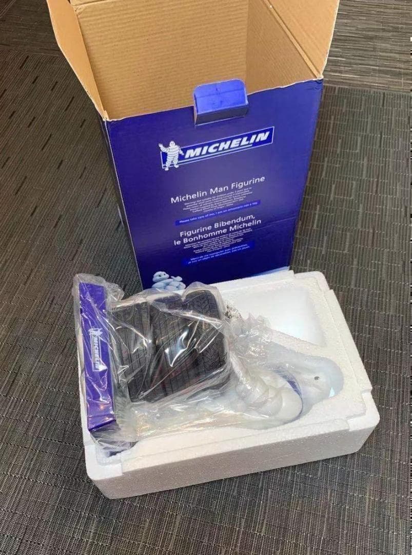 新品 非売品 MICHELIN ビバンダム　ミシュランマン　ミシュラン ペン立て