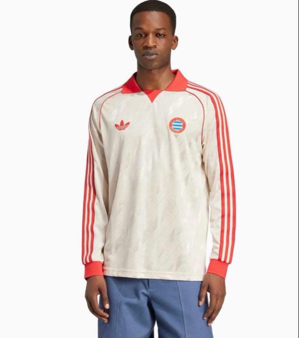 FCバイエルン adidas ロングスリーブジャージ　LFSTLR ジャージ