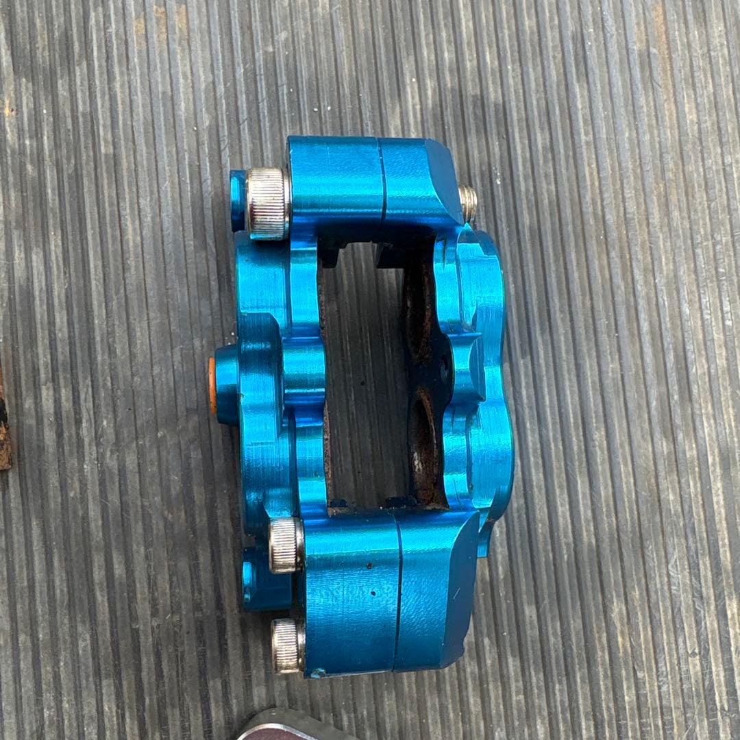 BMF JOG系 ４ＰTキャリパー