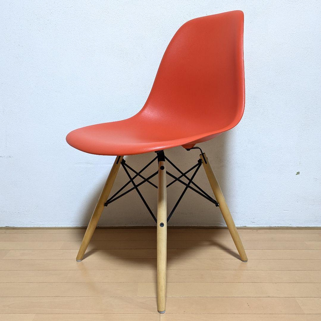 美品 正規品 ハーマンミラー イームズ シェル サイド チェア DSW レッド
