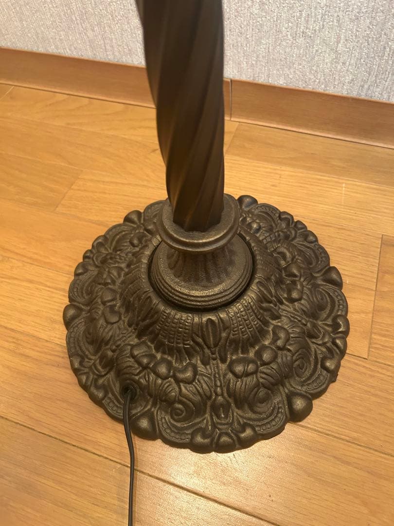 ステンドグラスフロアスタンド薔薇