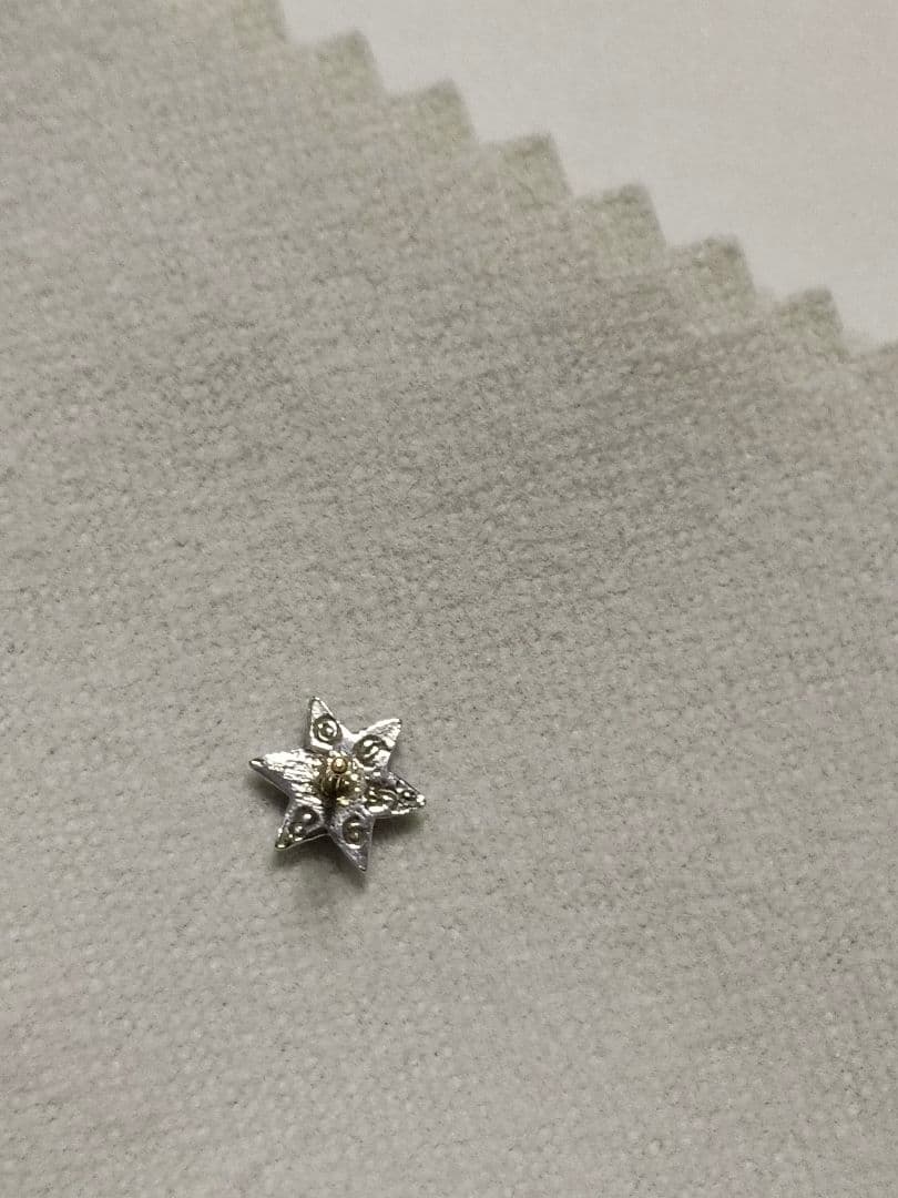 クロムハーツ スタースタッド ピアス