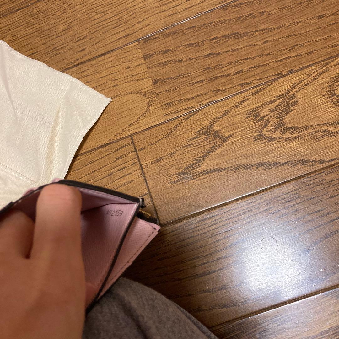 【値下げ】ルイヴィトン ポルトフォイユゾエ モノグラム ローズバレリーヌ 三折り