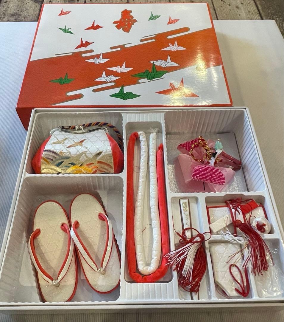 七五三用 はこせこ　朱色と金　草履・バッグ・小物セット　18㎝ 和装