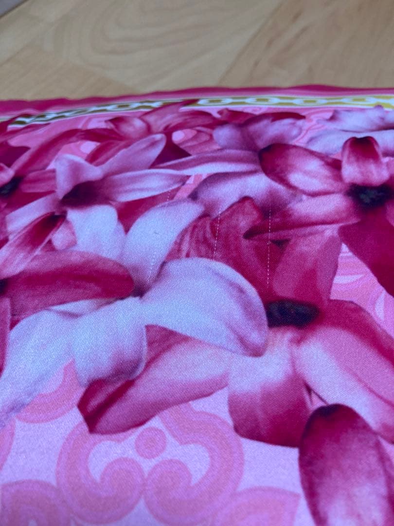 Redy エレガントフラワー クッション 60×60