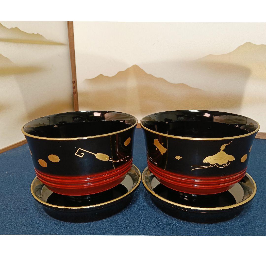 AO71 時代漆器 盃洗 一対 宝尽くし 蒔絵 受け皿付 木製漆塗り 木箱入り