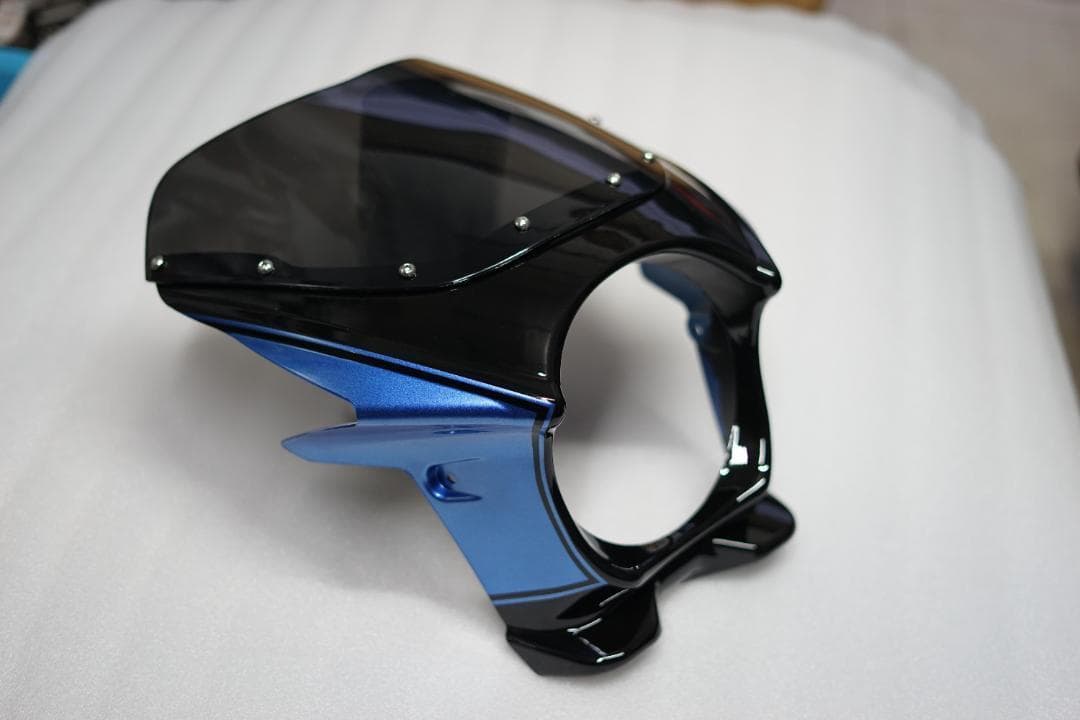 セール中　z900rs ビキニカウル　キャンディブルー ZR900C