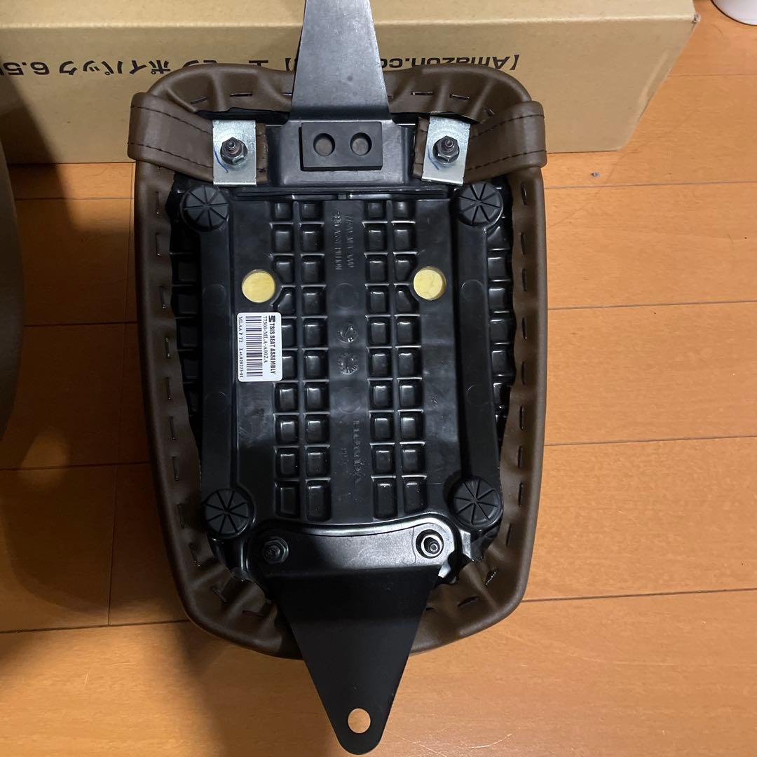 レブル　1100用バイクシート 未使用品