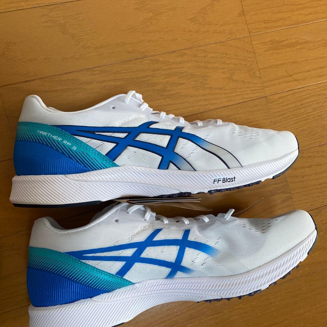 asics ランニングシューズ　28センチ