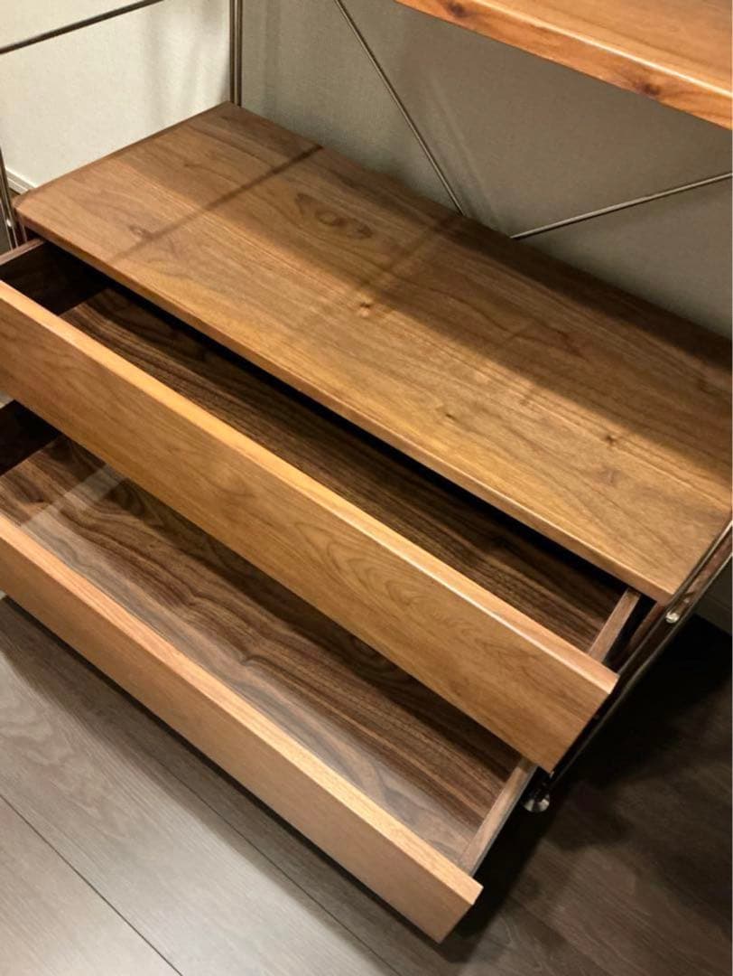 無印良品ステンレスユニットシェルフウォールナット材引き出し、ガラス戸付き