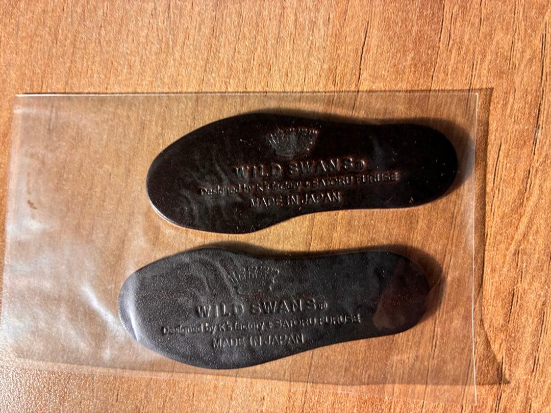 値下げ！ラスト！ワイルドスワンズKF001ラウンドジップ財布