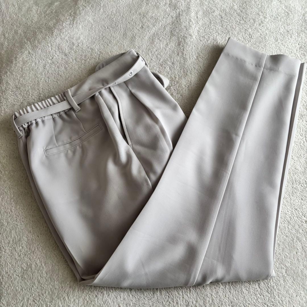 PLST プラステ パンツスーツ ノーカラー ライトグレー Mサイズ