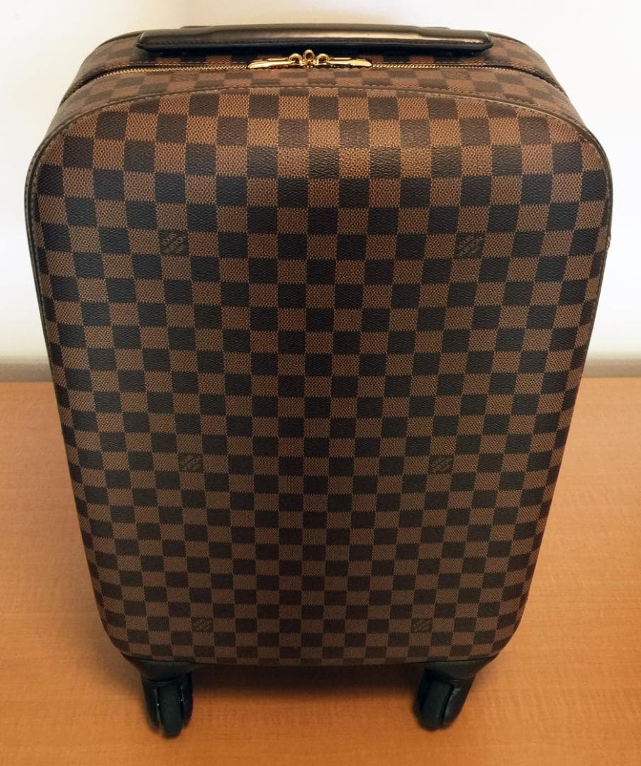 なおりんさん専用ルイヴィトン スーツケース『モノグラム ゼフィール55』