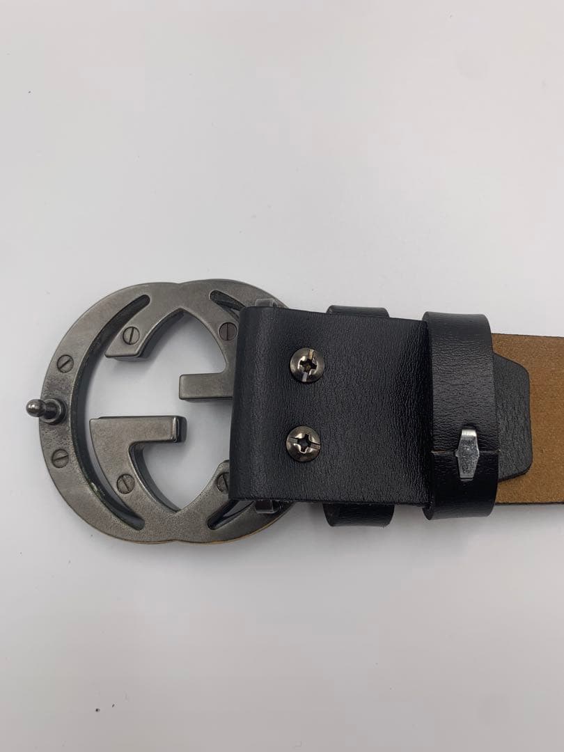 【美品】グッチ　GUCCI ダブルGロゴ ブラックレザーベルト　メンズ P55