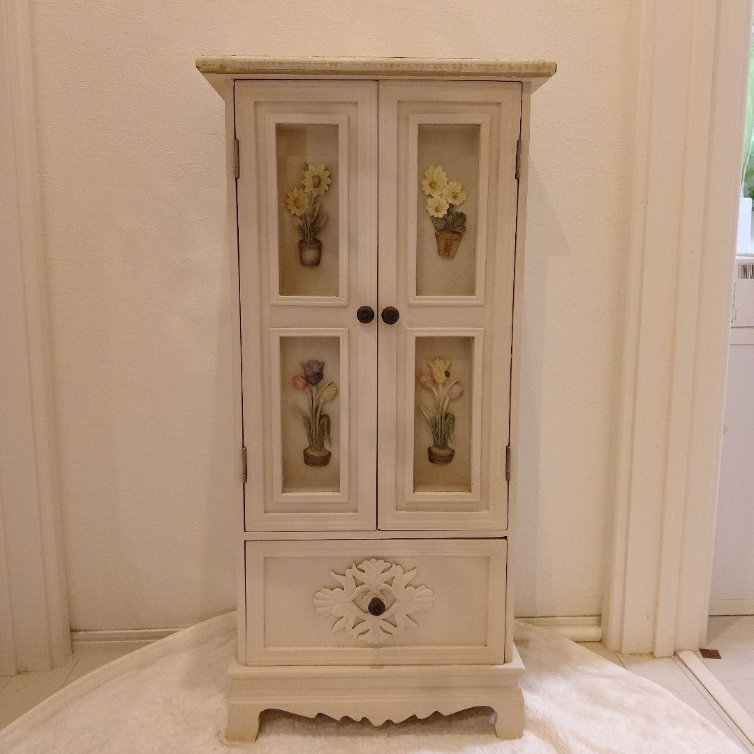 アンティークキャビネット