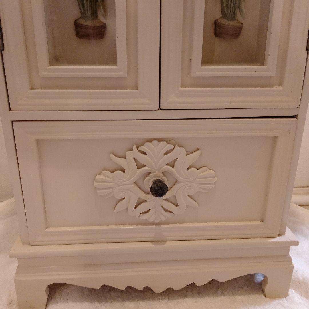 アンティークキャビネット