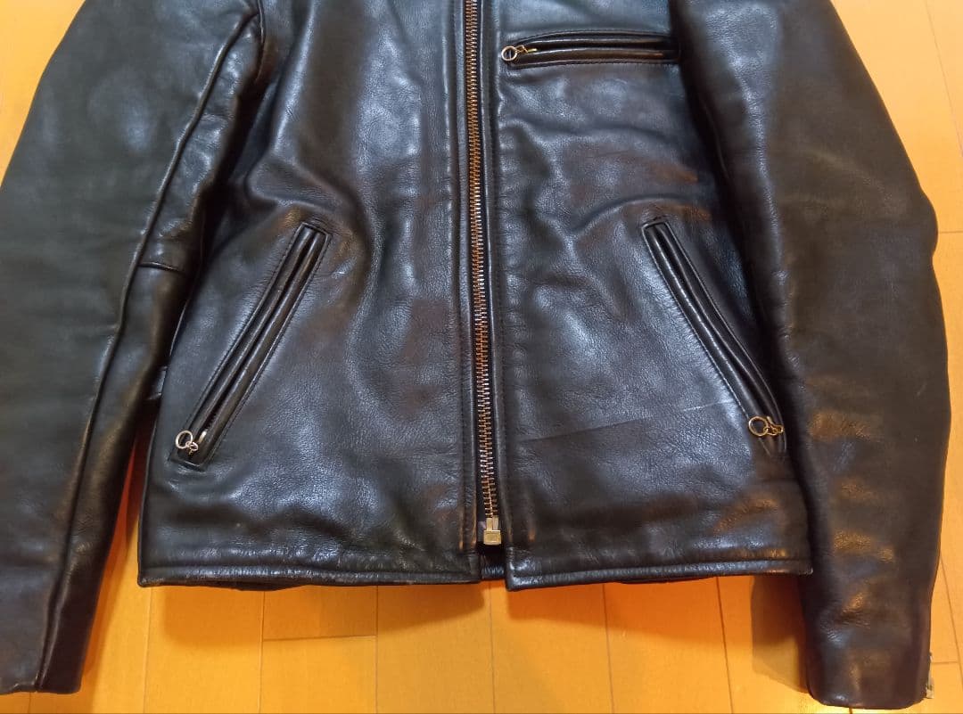 だ*け様 美品VANSONバンソンシングルライダース34黒ブラックTYPEBタイ