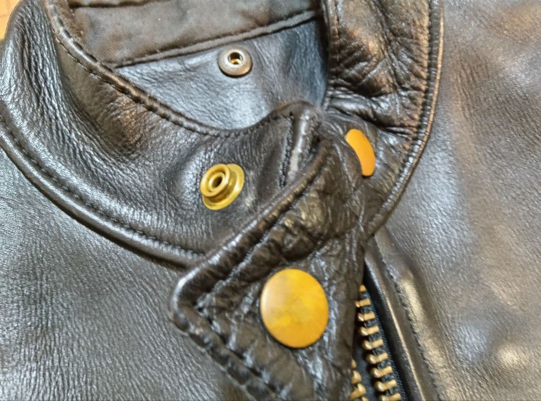 だ*け様 美品VANSONバンソンシングルライダース34黒ブラックTYPEBタイ