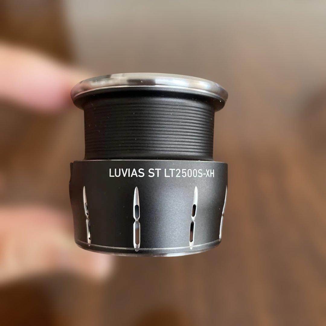 【9/7 20時までの出品】超美品24ルビアスST LT2500S-XHスプール