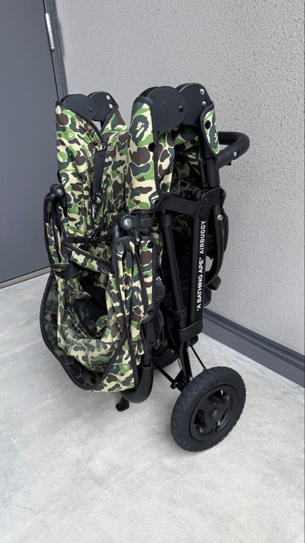 A BATHING APE × AIRBUGGYコラボ　迷彩 ベビーカー
