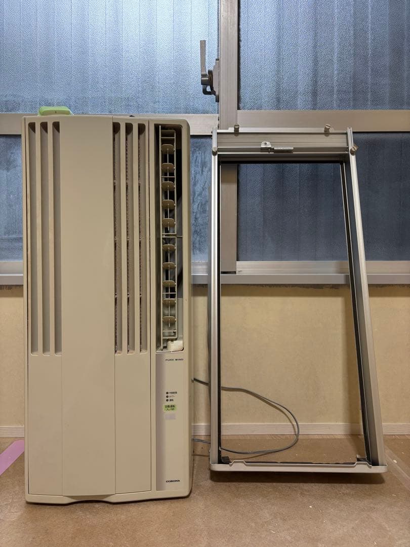 CORONA☆窓枠ウインドエアコン☆CW-1819☆2019年製(枠付き)